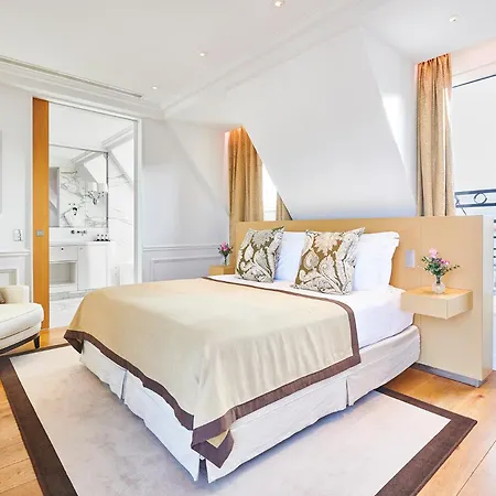 Grand Du Palais Royal Hotel Parigi