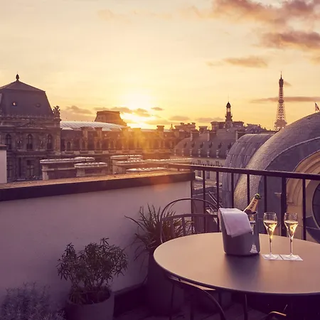 Grand Du Palais Royal Hotell