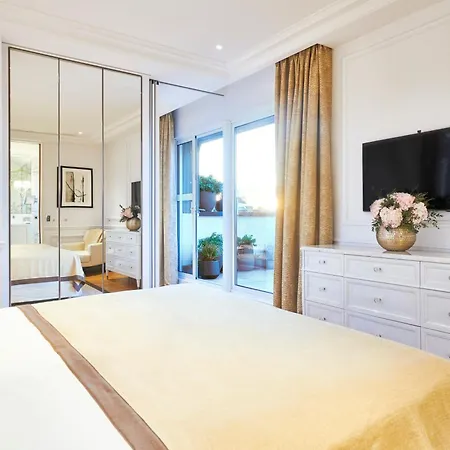 فندق جراند دو باليس رويال