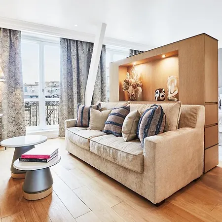 Hotel Grand Du Palais Royal París