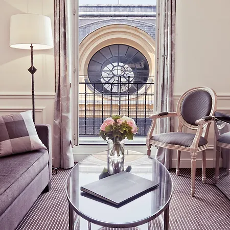 Hotel Grand Du Palais Royal París