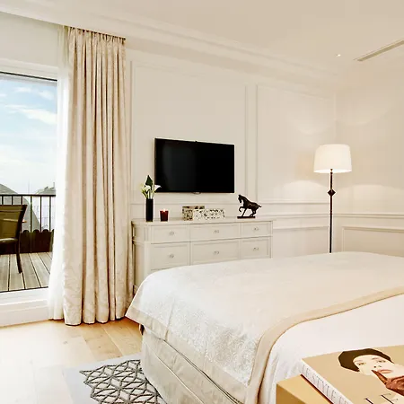 Grand Du Palais Royal París