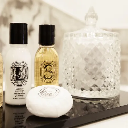 Grand Du Palais Royal Hotel