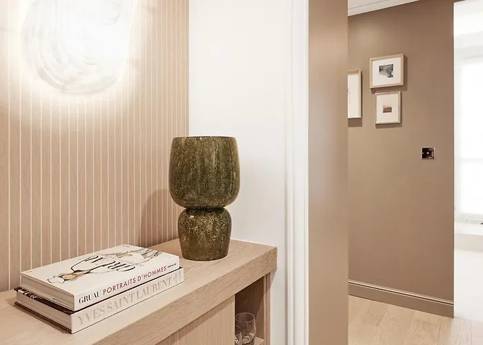 Grand Du Palais Royal פריז