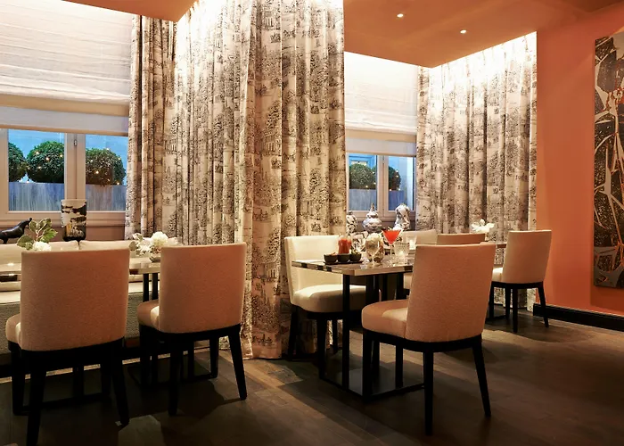 Grand Du Palais Royal